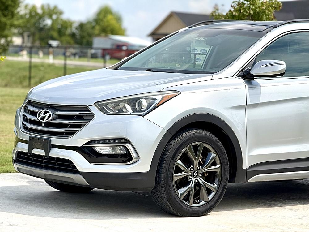 hyundai santa fe 2017 5XYZW4LA2HG395872 image hyundai santa fe 2017 5XYZW4LA2HG395872 image